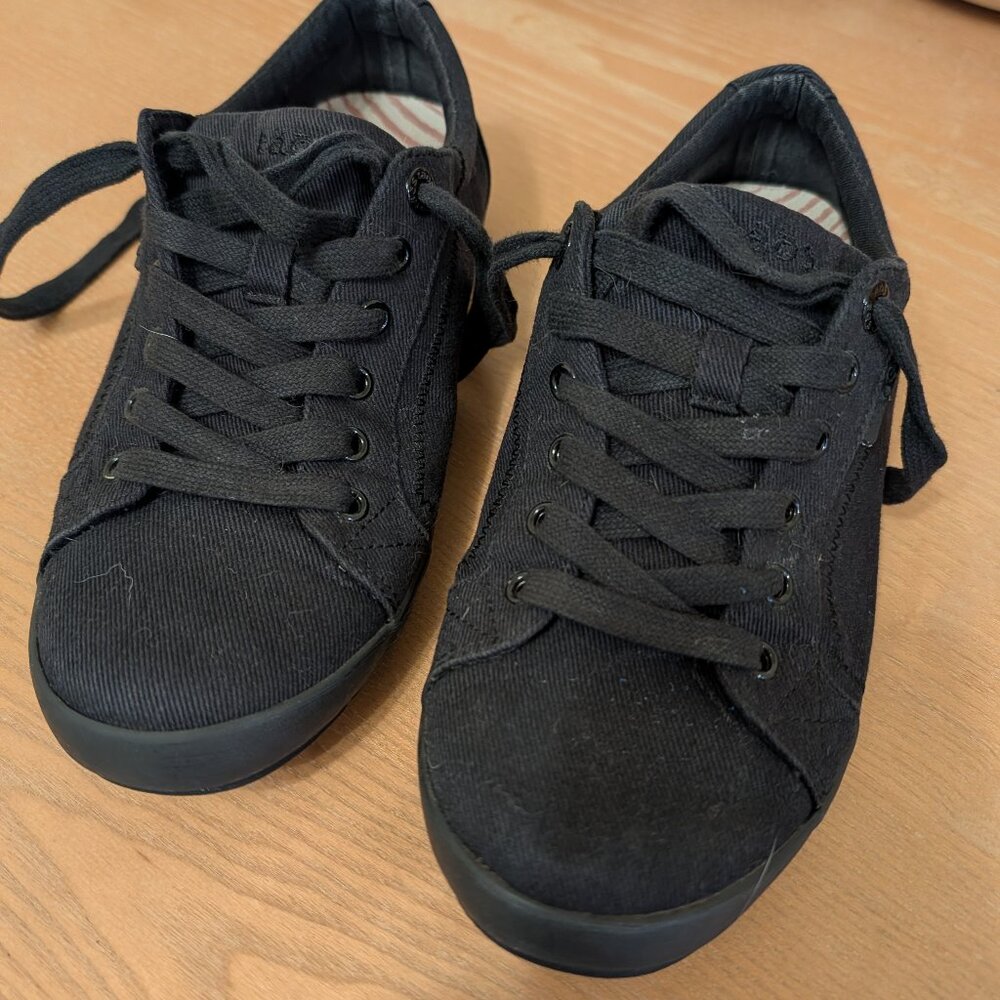 Taos Star Sneakers - Black